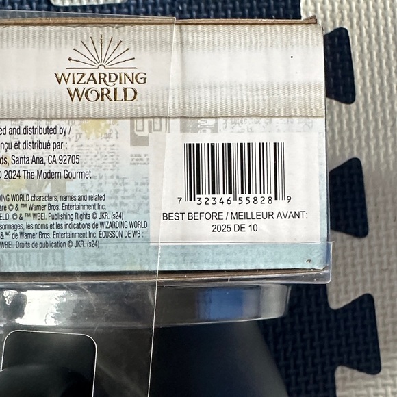 Warner Bros. Black Harry Potter Cauldron Mug - Picture 4 of 6